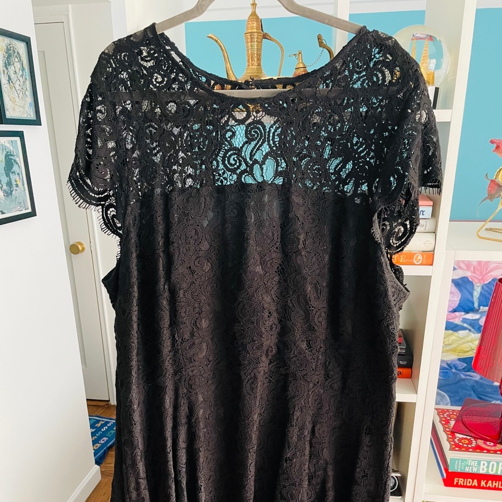 Black lace cocktail dress